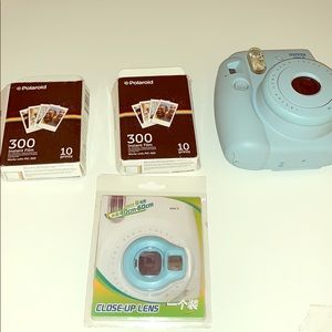 Polaroid instax mini 8 with extras